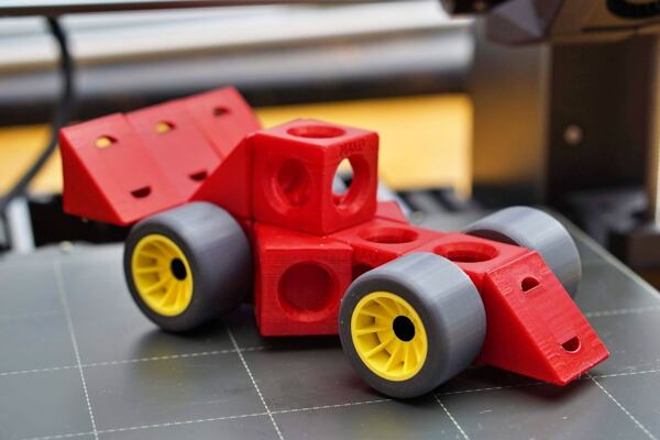 Formule z magnetických kostek MA-KO