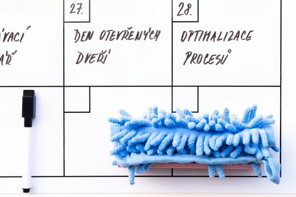 Samolepicí pokovená fólie